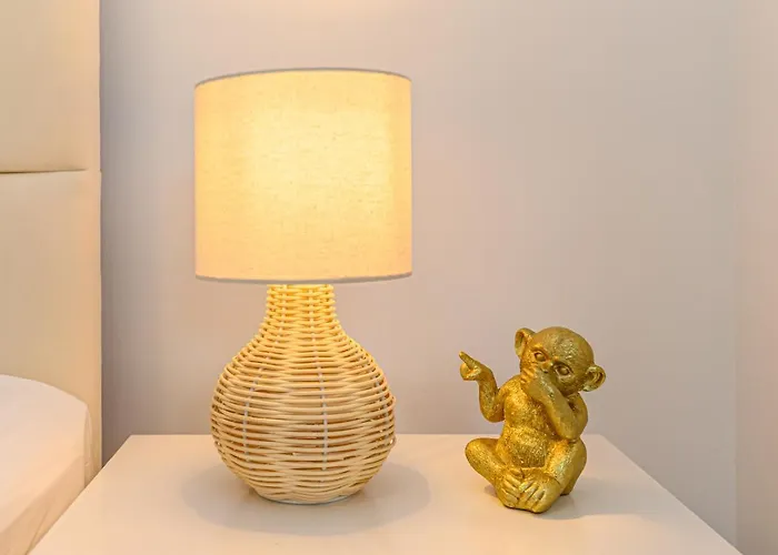 Safari Family Near Park Aventura,lake,zoo